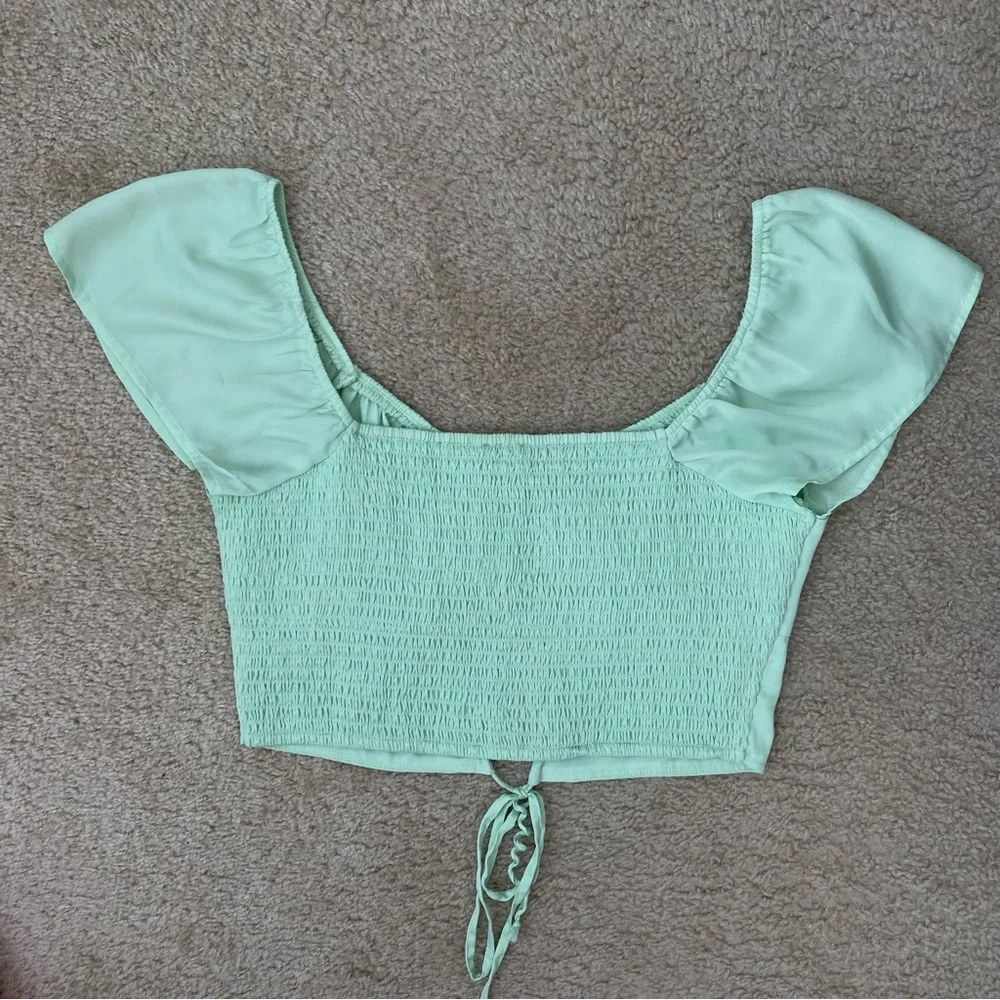 American Eagle Medium Mint Green Short Sleeve Crop Top - Picture 3 of 6